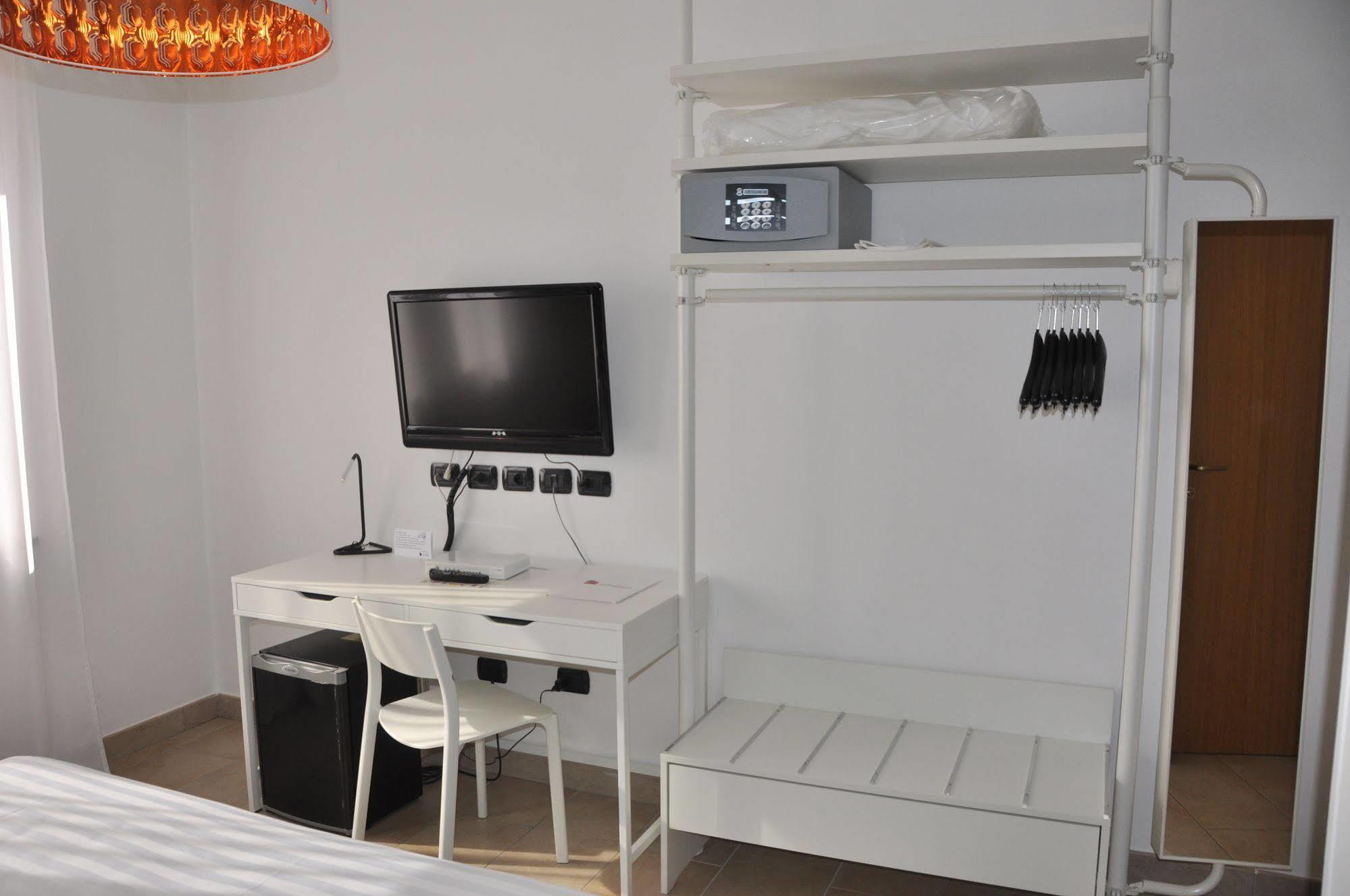 Lo Scoiattolo Piedmont Bike Hotel 프랄롤모 외부 사진